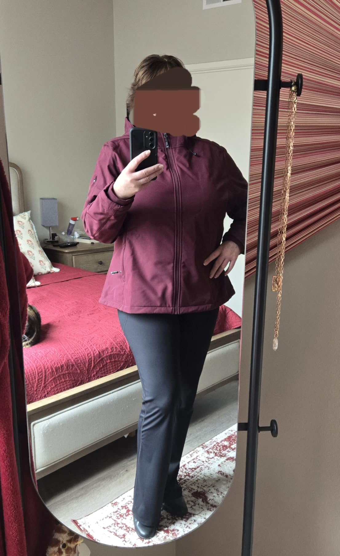 33,000ft Women's Softshell Jacket Waterproof Hooded Fleece Lined Rain Coat customer photo 1