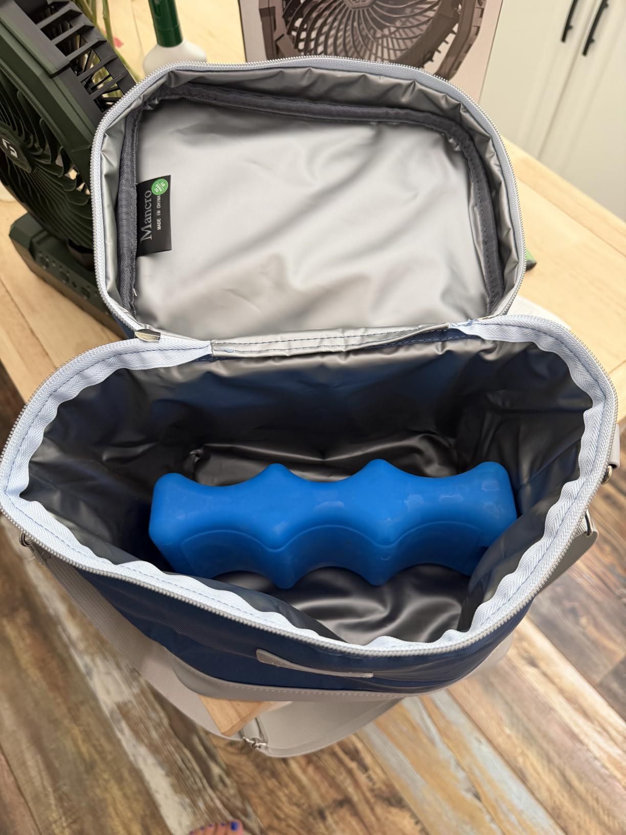 Mancro Breastmilk Cooler Bag with Ice Pack Fits 6 Baby Bottle Up to 9 Ounce customer photo 2