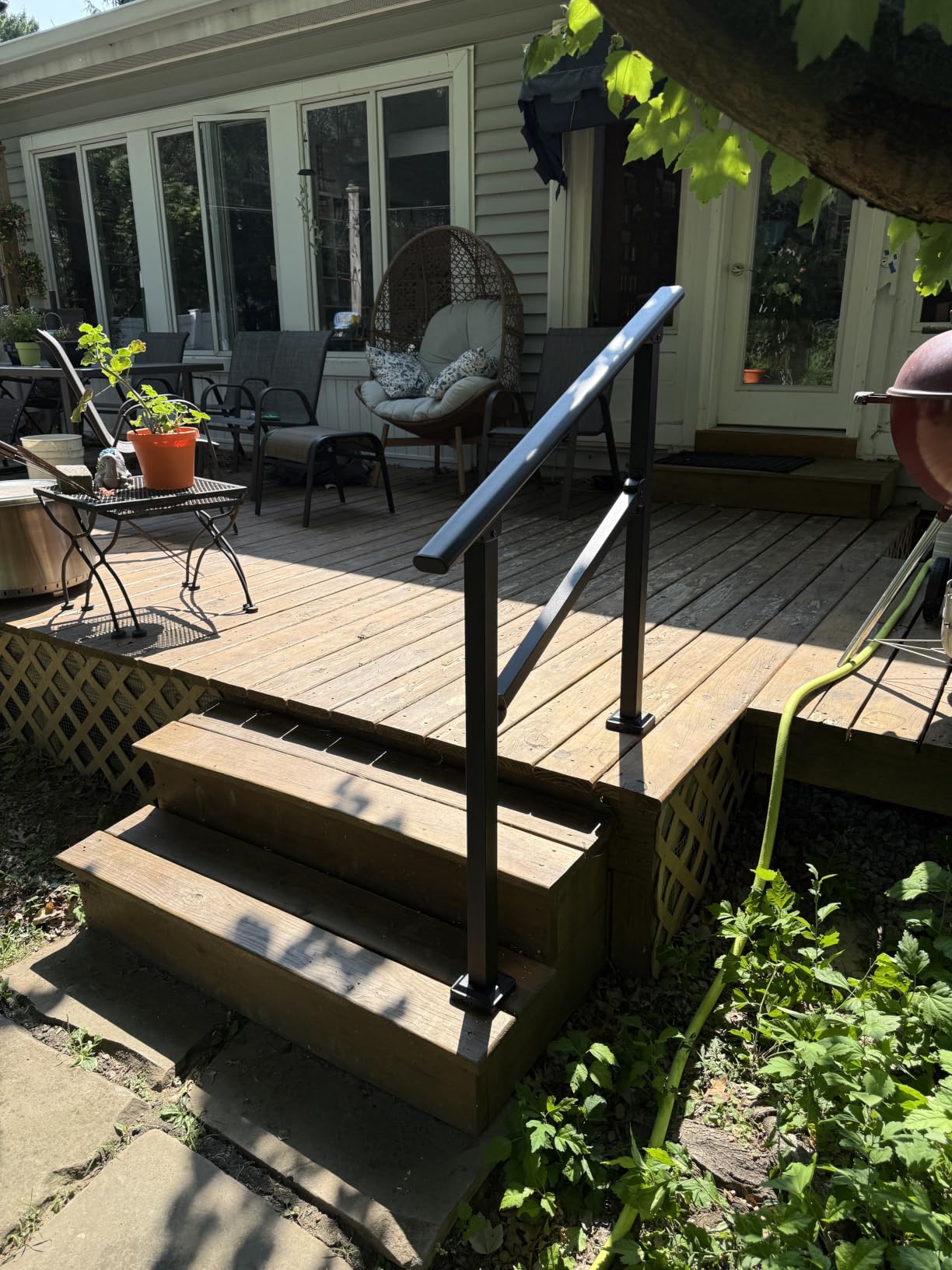 Metty Metal Hand Rails for Outdoor Steps,2 Step Stair Railing Kit customer photo 1