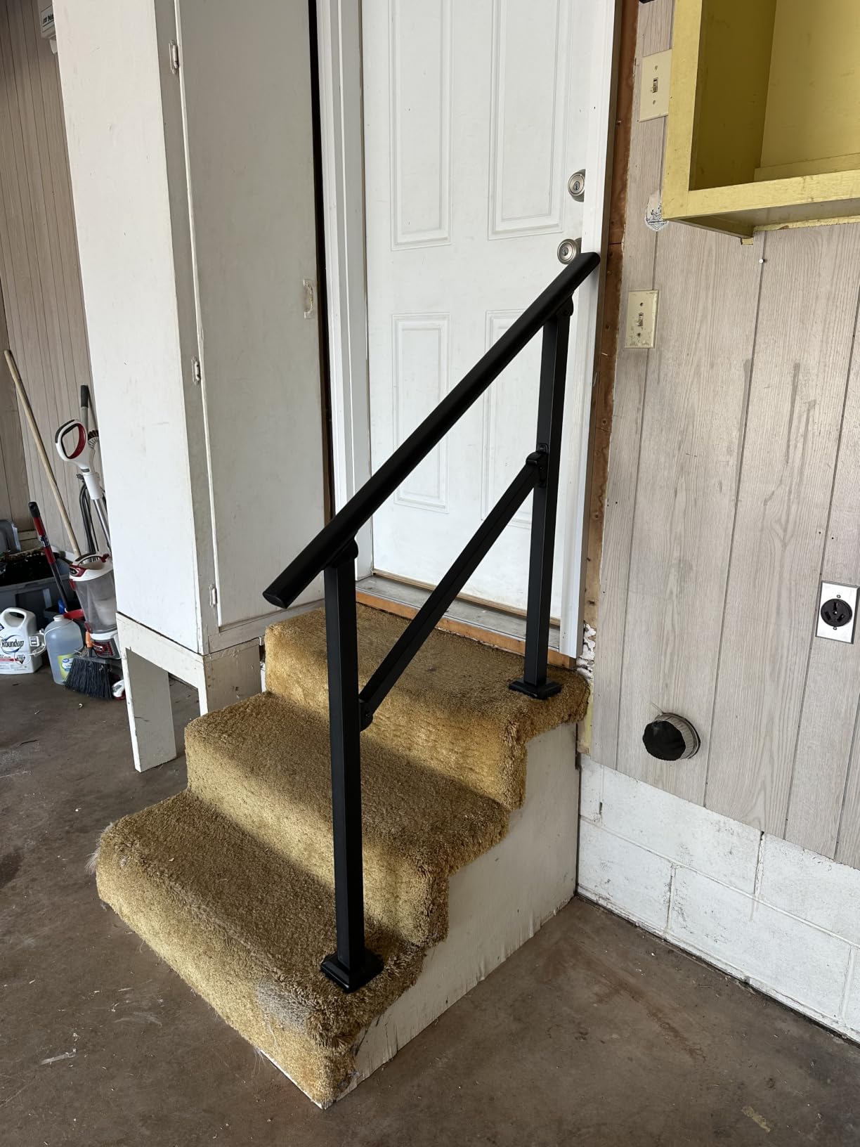 Metty Metal Hand Rails for Outdoor Steps,2 Step Stair Railing Kit customer photo 2