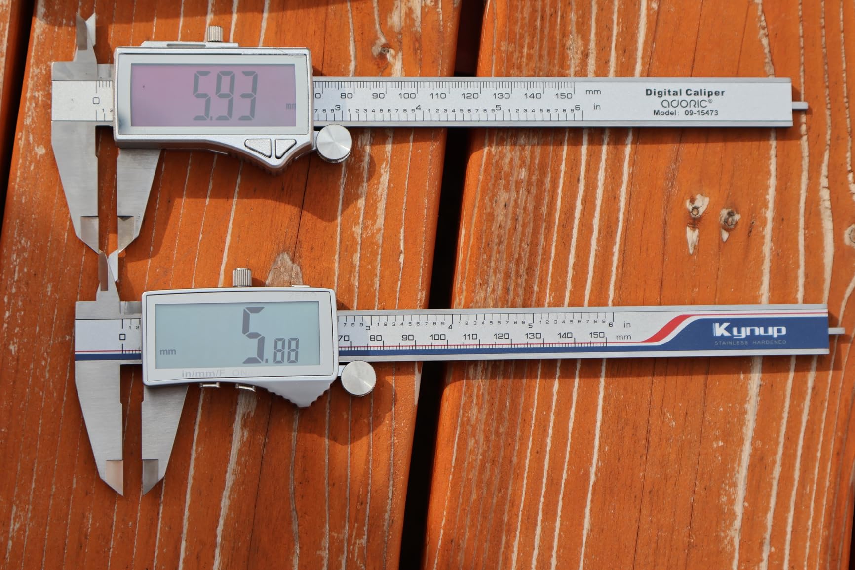 Kynup Digital Caliper Measuring Tool, 12 Inch Stainless Steel Micrometer customer photo 1