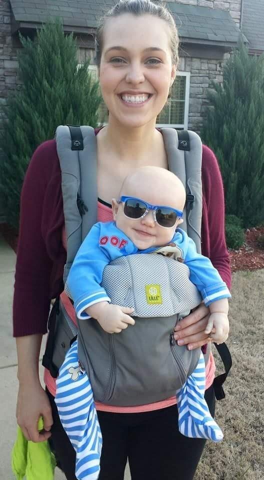 LÍLLÉbaby Complete All Seasons Ergonomic 6-in-1 Baby Carrier Infant to Toddler with Lumbar Support (7-45 Pounds), 360 Degree Baby Wearing & Multi-Position, Inward & Outward Facing (Cool Caribbean) customer photo 1