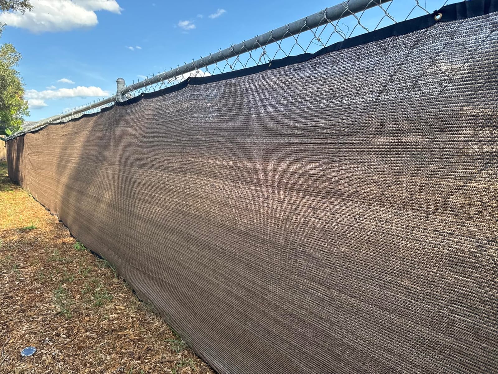 5ftx50ft Fence Privacy Screen Heavy Duty 170 GSM Windscreen & Dustproof Fabric Privacy Screen Covering Mesh Fencing for Outdoor Patio, Balcony, Pool Deck, Brown customer photo 2