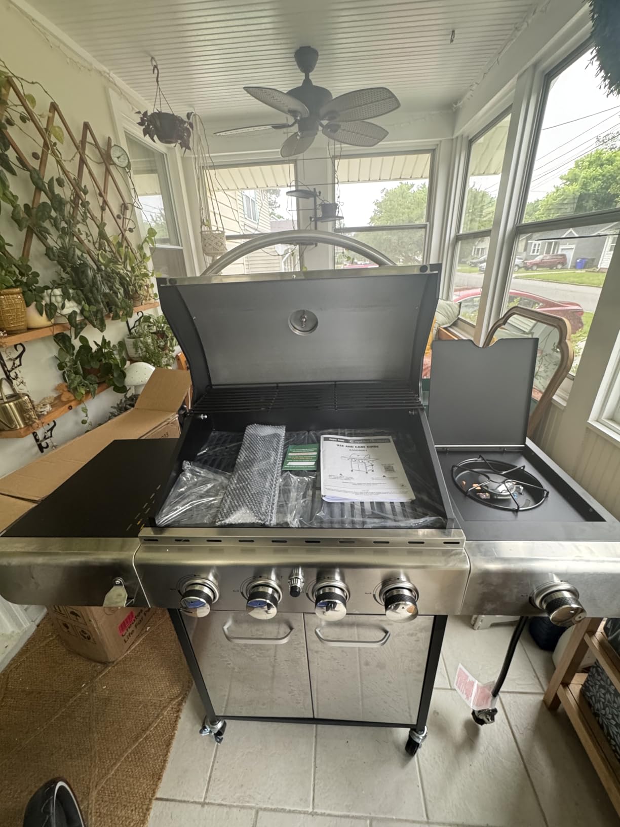 Sophia & William Propane Gas BBQ Grills with Side Burner,4 Burner,Silver customer photo 1