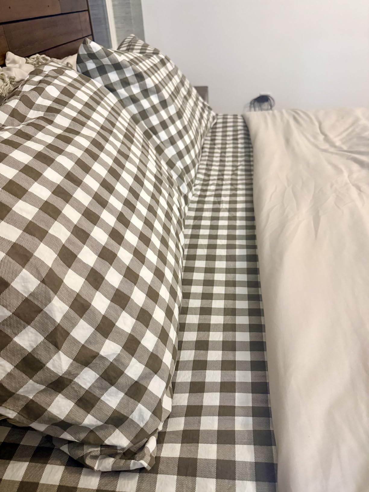 Eddie Bauer - Queen Sheets, Cotton Percale Bedding Set, Crisp & Cool Home Decor (Ticking Stripe Light Blue) customer photo 2