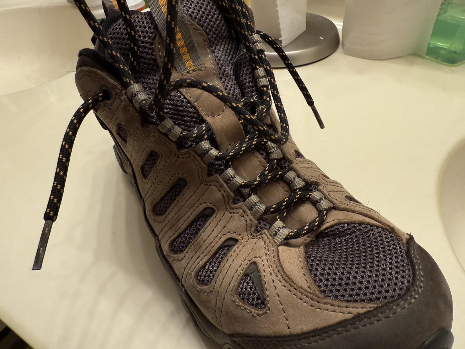 Oboz Men's Sawtooth X Low Hiking Shoe customer photo 1