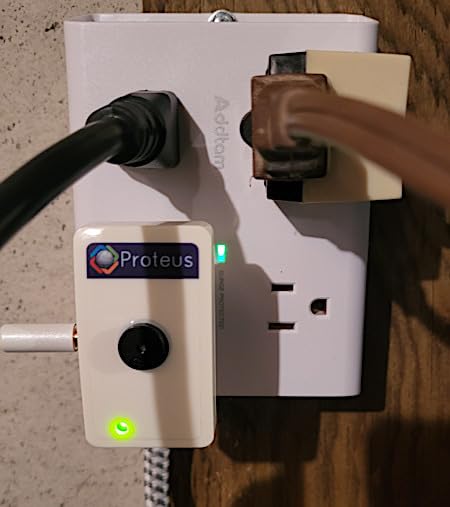 Addtam Surge Protector Power Strip with 8 Outlets and 4 USB Ports (2 USB C) customer photo 2