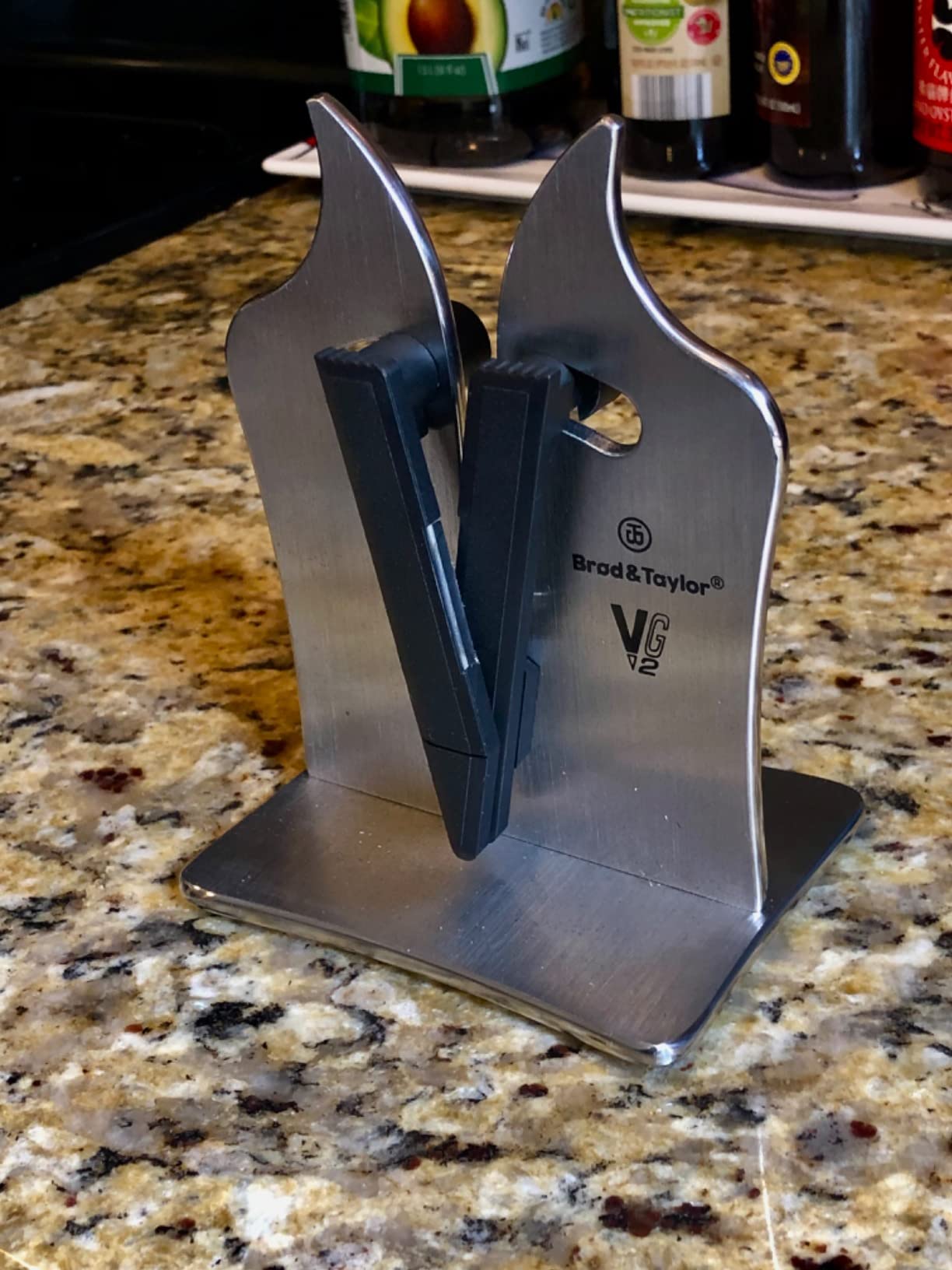 Brod & Taylor VG2 Professional Knife Sharpener - 3-Action Tungsten Carbide customer photo 1
