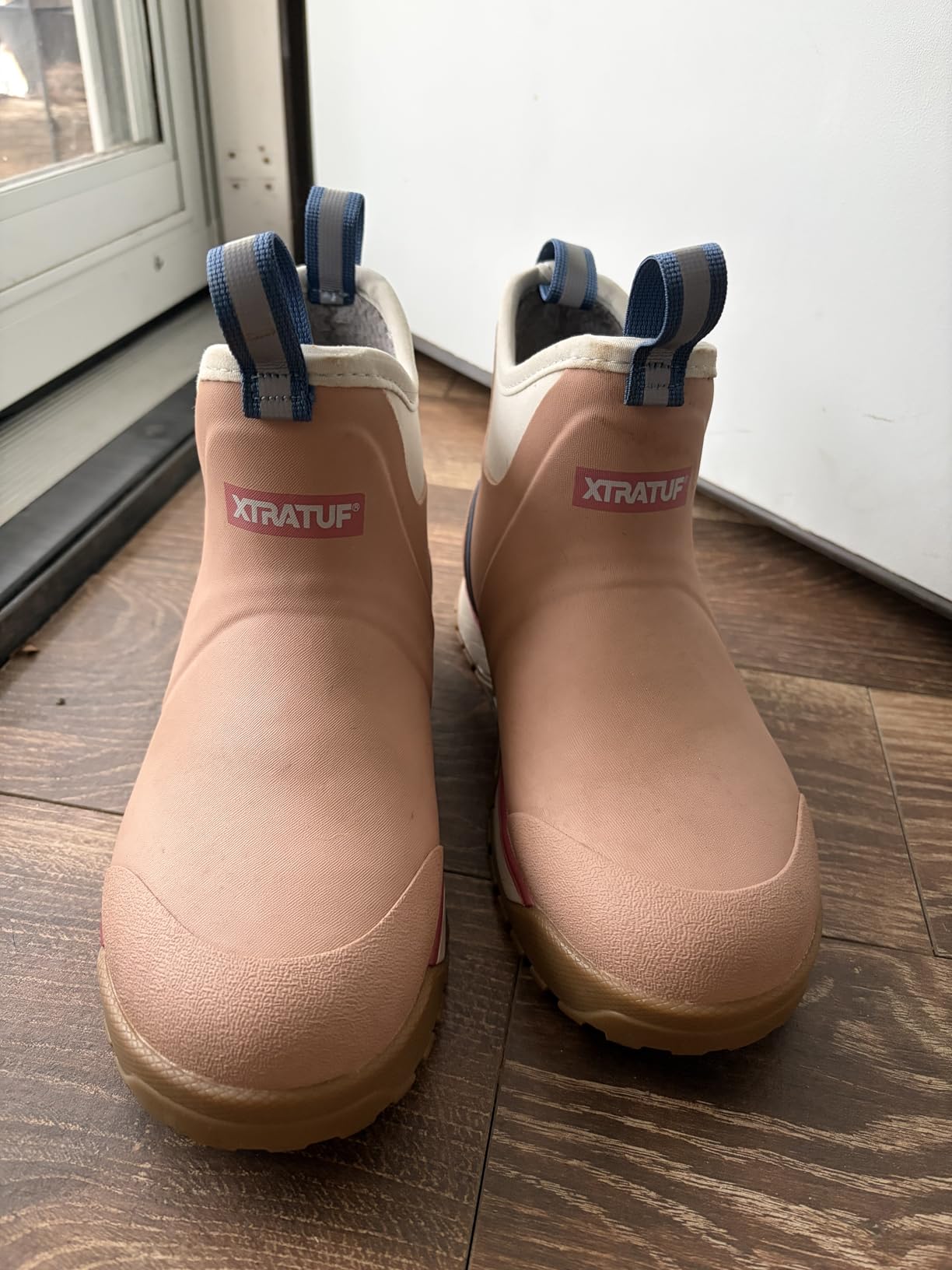 XTRATUF 6