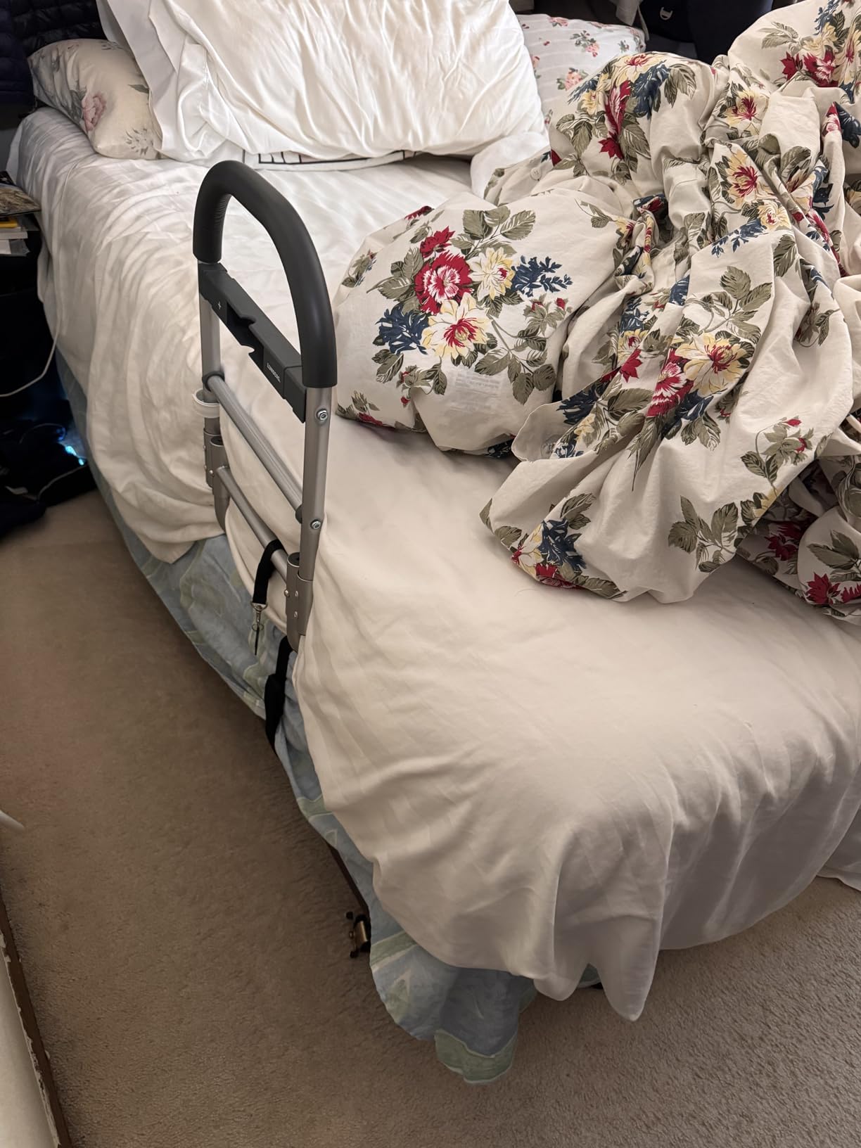 Lunderg Bed Assist Rail for Seniors - with Motion Light & Storage Pocket customer photo 1