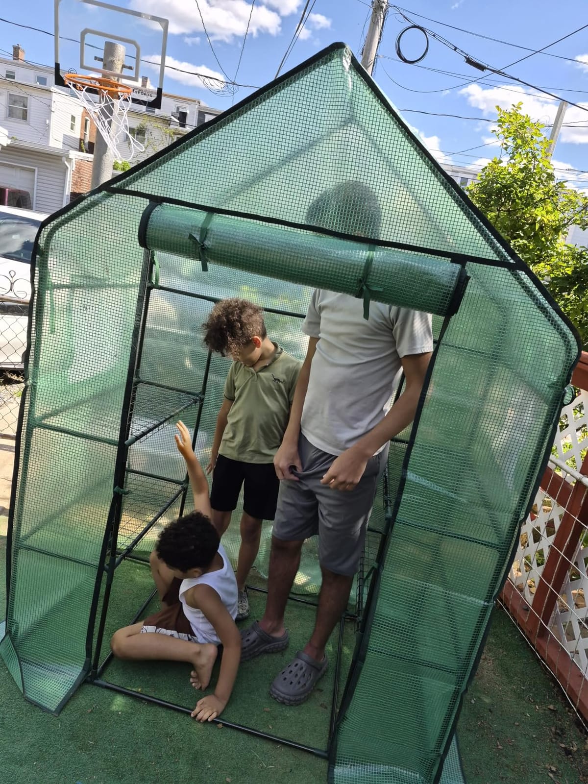 Greenhouse for Outdoors with Screen Windows, Ohuhu Upgraded 4 Tiers 11 Shelves Walk-in Greenhouses with Durable PE Cover, Outside Garden Plastic Green House with Ground Pegs & Ropes for Stability customer photo 1