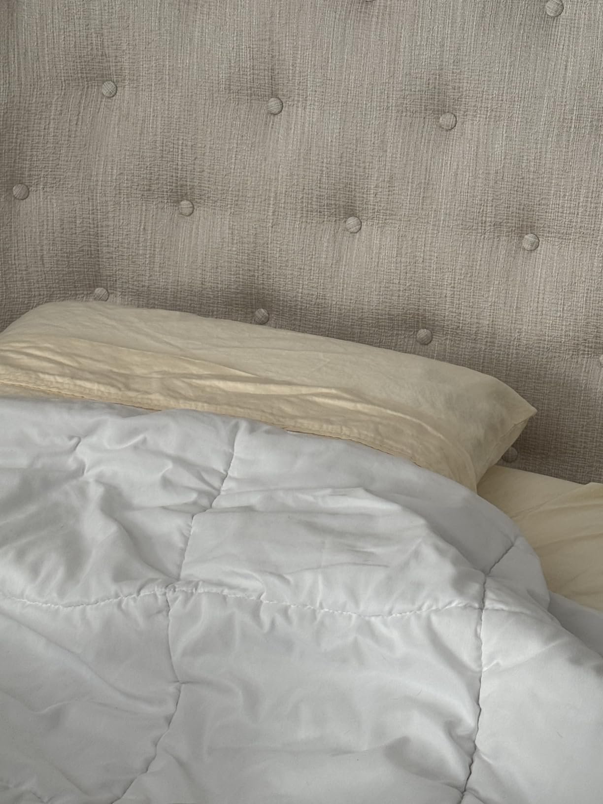 Mayfair Linen 100% Pure Egyptian Cotton Sheet King Size - Luxury 1000 Series Grandiose Collection King Size Sheets Set (4 PC, White), 16