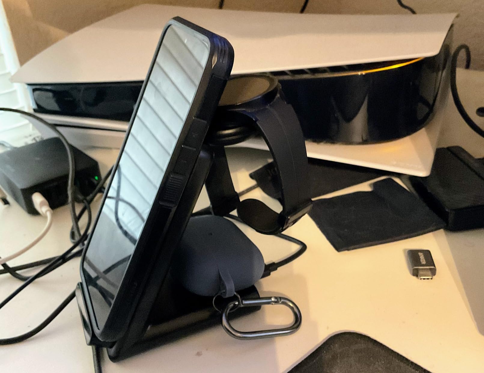 Wireless Charging Station,3 in 1 Charging Stand for Apple Multiple Devices customer photo 2