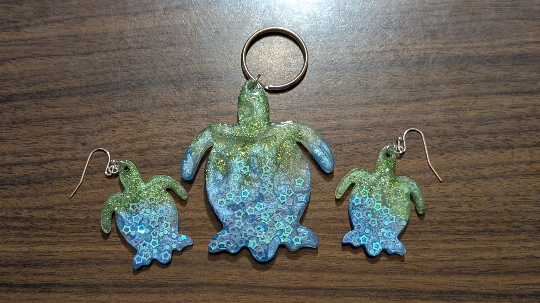 LET'S RESIN UV Resin with Light, Upgraded 200g Starter Kit for Jewelry customer photo 2
