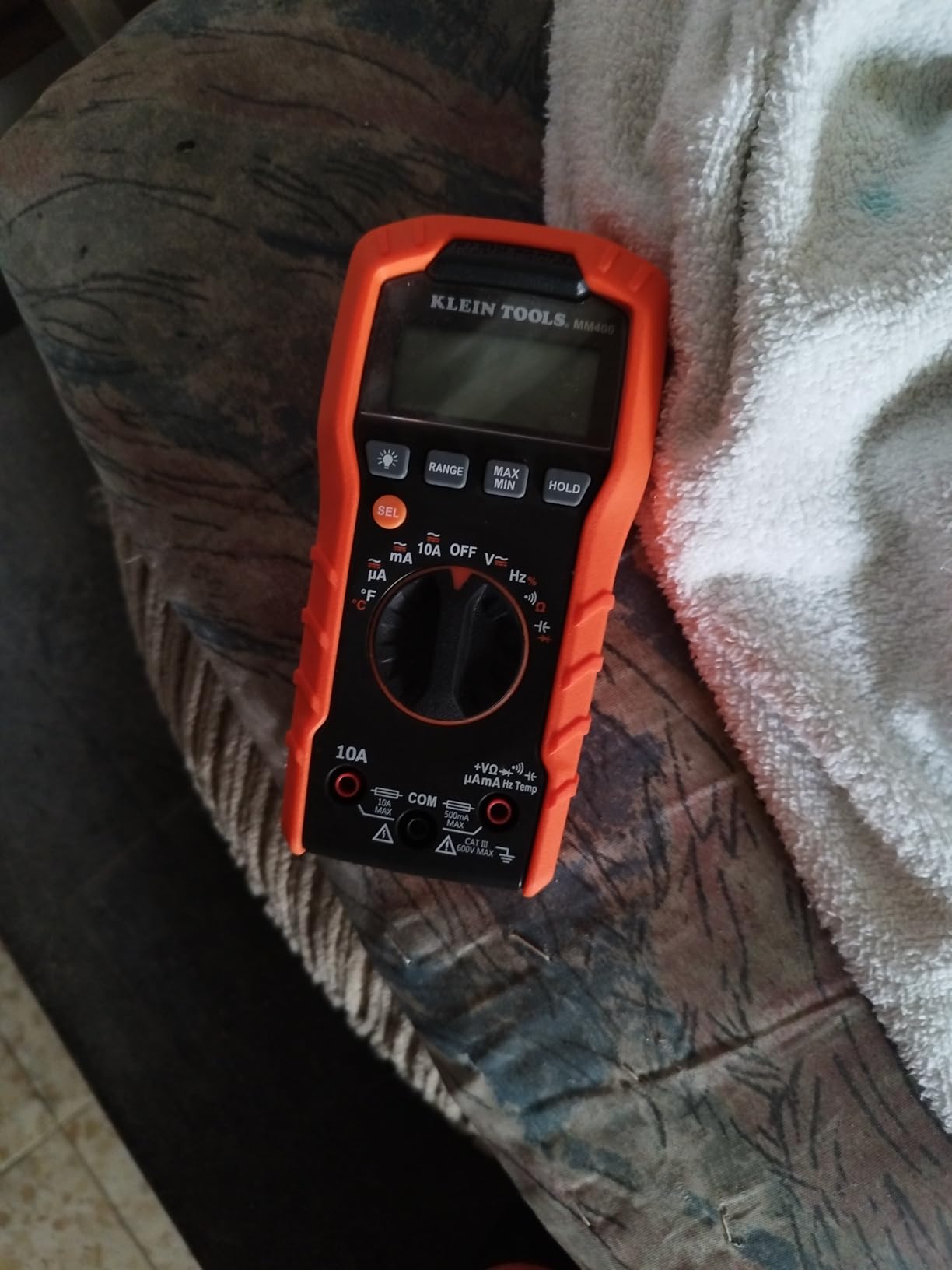 Klein Tools MM420 Digital Multimeter, Auto-Ranging TRMS Multimeter, 600V AC/DC Voltage, 10A AC/DC Current, 50 MOhms Resistance customer photo 2