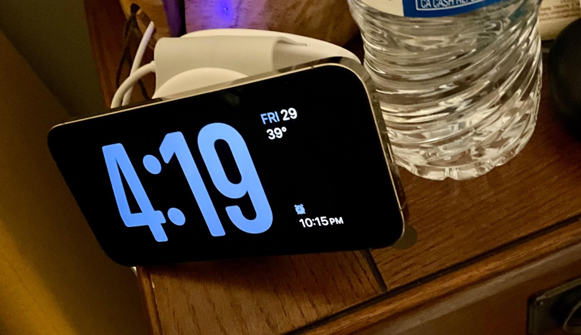 HICOBER 3-in-1 Wireless Charging Station for iPhone, Watch, AirPods, Black customer photo 1