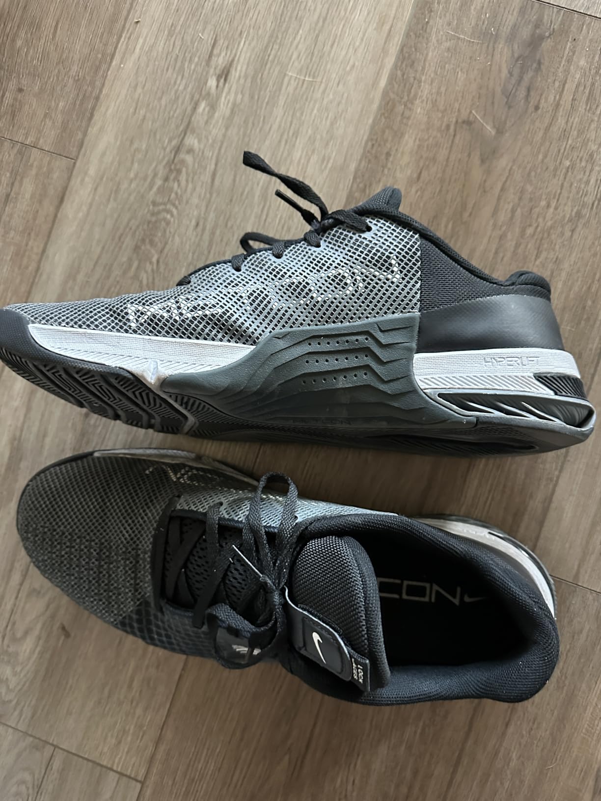Nike Men's Metcon 8 Sneakers customer photo 1