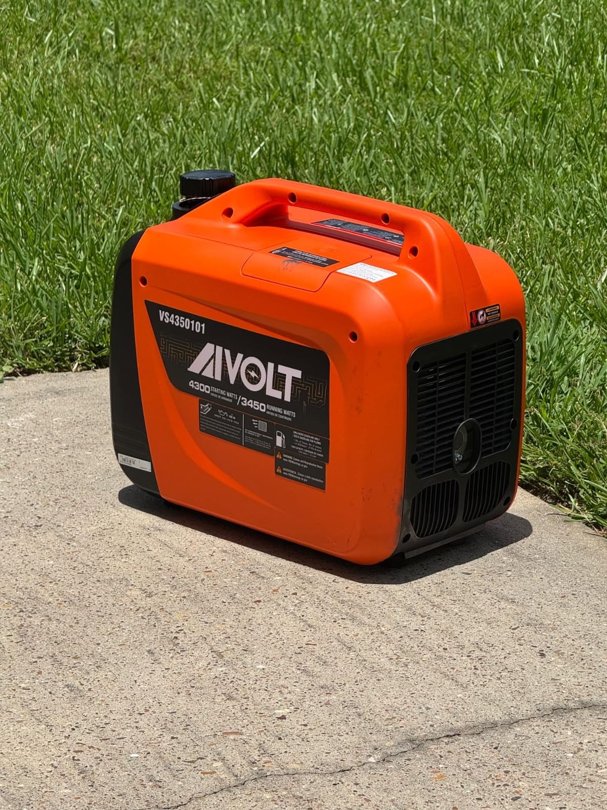 AIVOLT 4300W Inverter Generator Gas Powered Quiet RV Generator for Camping customer photo 1
