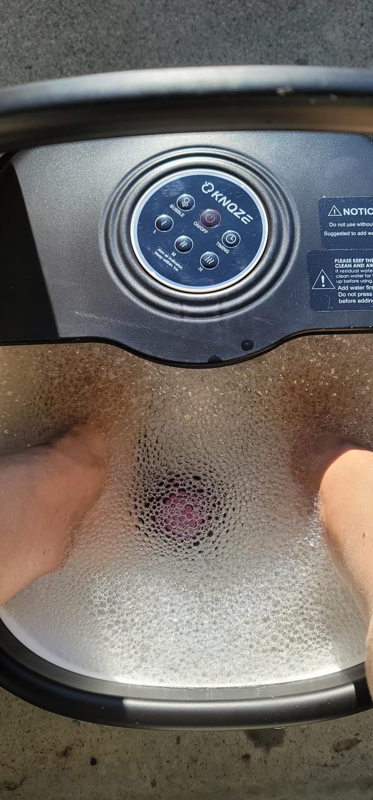 KNQZE Collapsible Foot Spa Bath with Heat & Remote Control, Bubble Massage, Temperature Control, Red Light (Black) customer photo 1