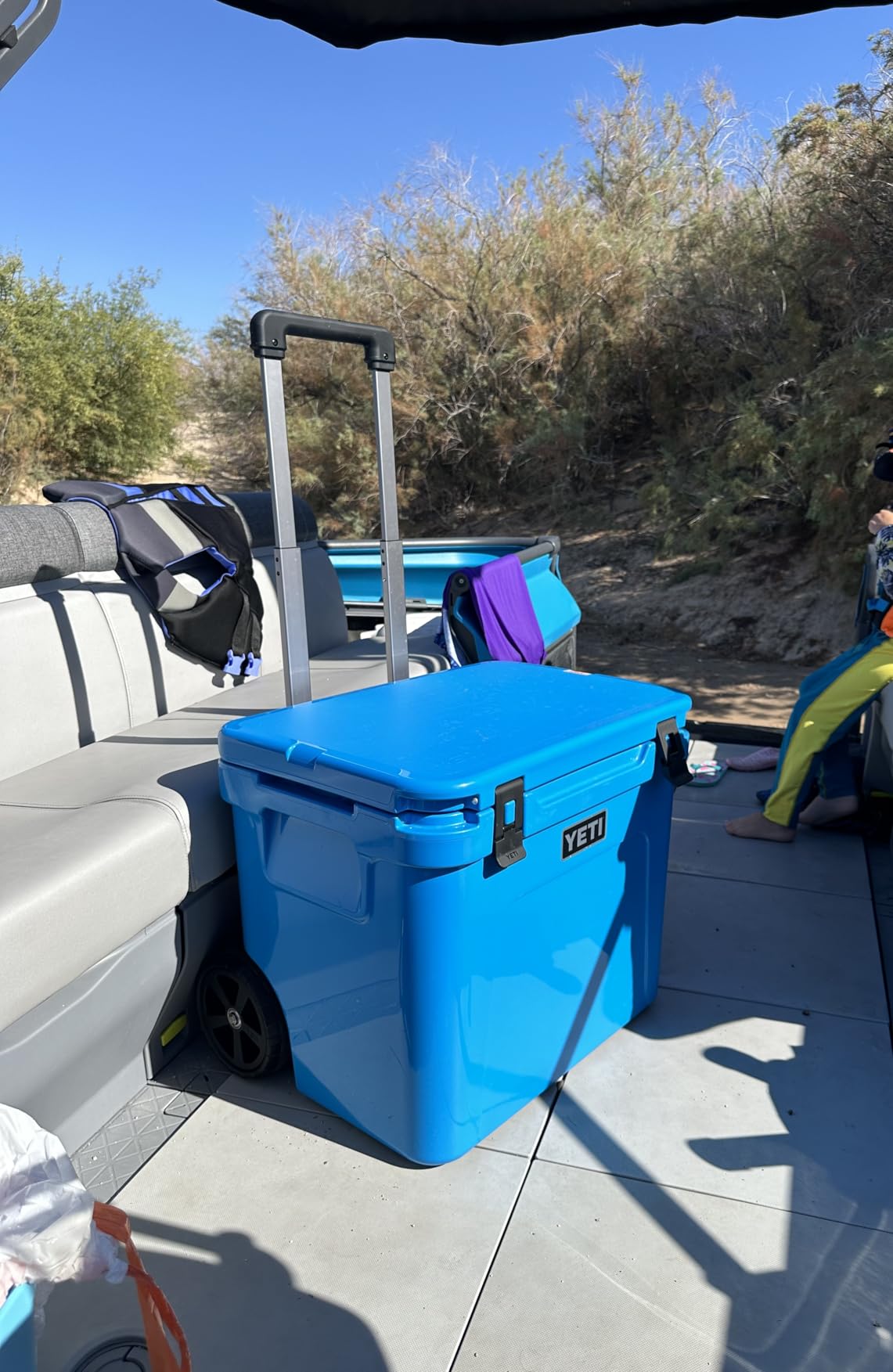 YETI Roadie 60 Wheeled Cooler with Retractable Periscope Handle customer photo 2