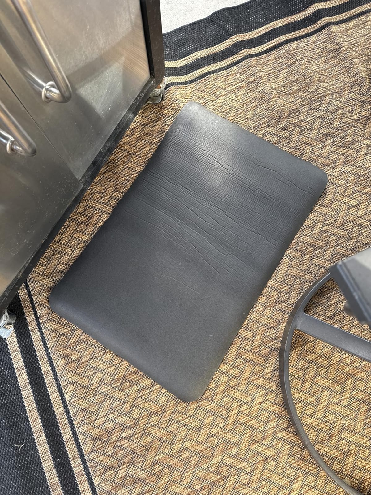 4/5 Inch Thick Kitchen Mats for Floor, StepRite Kitchen Rug for Standing | Non-Slip, Thicker, Stain Resistant, Water Resistant, Comfortable Anti Fatigue Mat for Home, Office, Kitchen Floor - Black customer photo 2