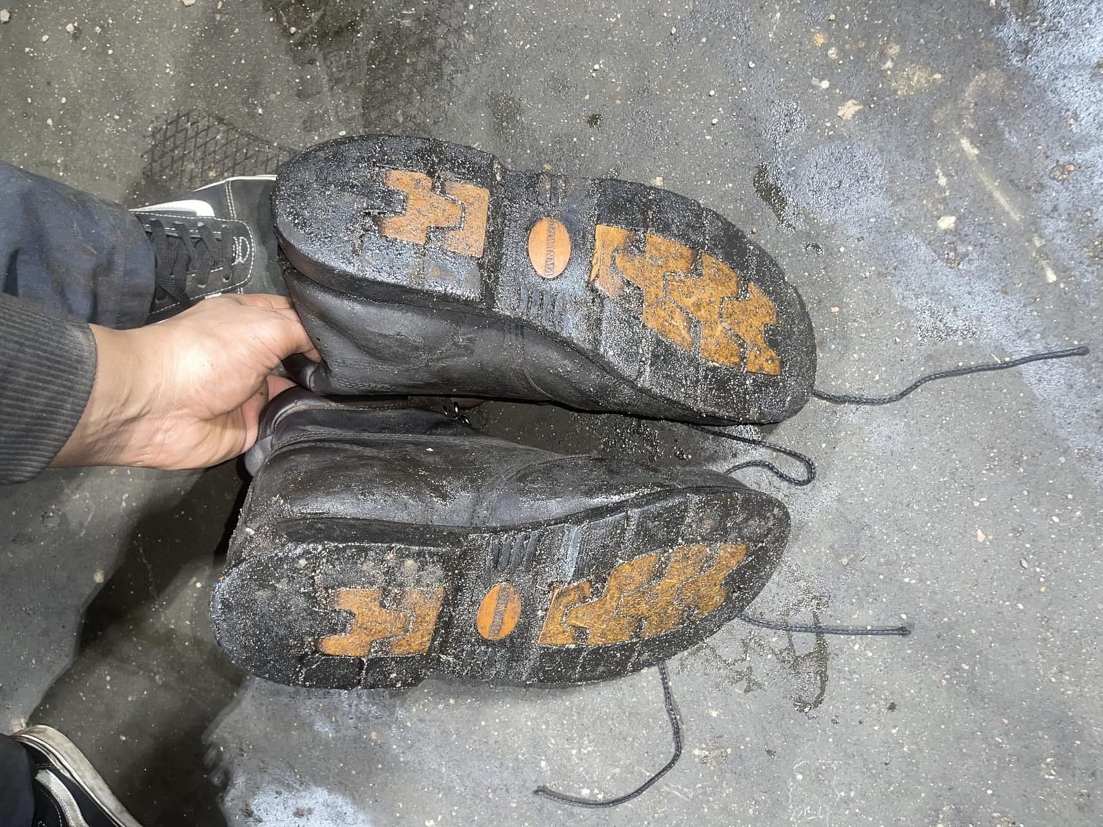 Work Boots for Men, Steel Toe, Leather, Oil, Slip and Heat Resistant Heavy Duty Wide Industrial & Construction Safety Boots, US 7-17 M & W customer photo 2