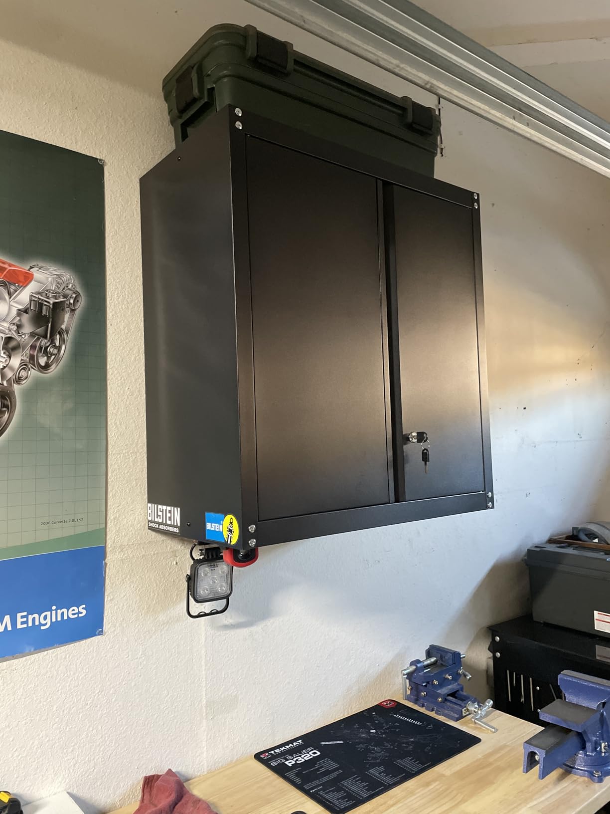 GREATMEET Locking Metal Garage Wall Cabinet with Doors and Shelf | 27.95