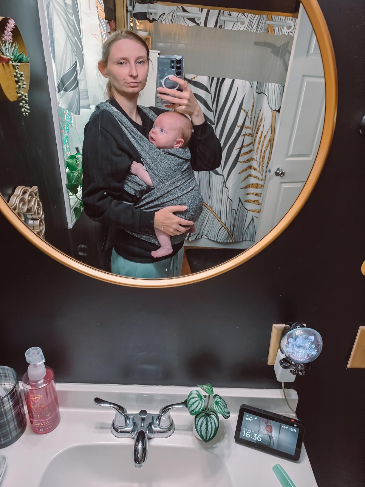 Boppy ComfyFit Adjust Baby Carrier, Secure Hybrid Wrap, Newborn to Toddler customer photo 1