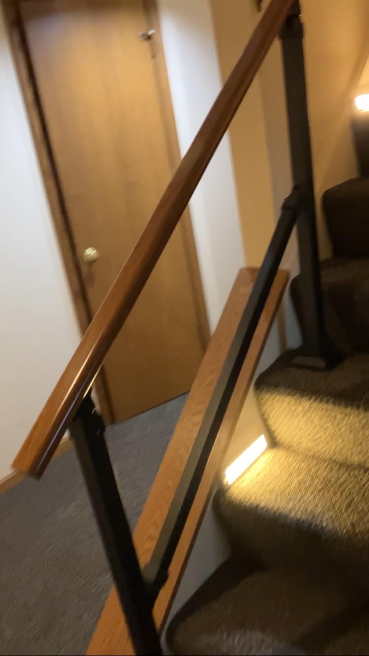 Metal Wood Grain Handrail for Elderly, 3 Step Hand Rails for Outdoor Steps customer photo 1