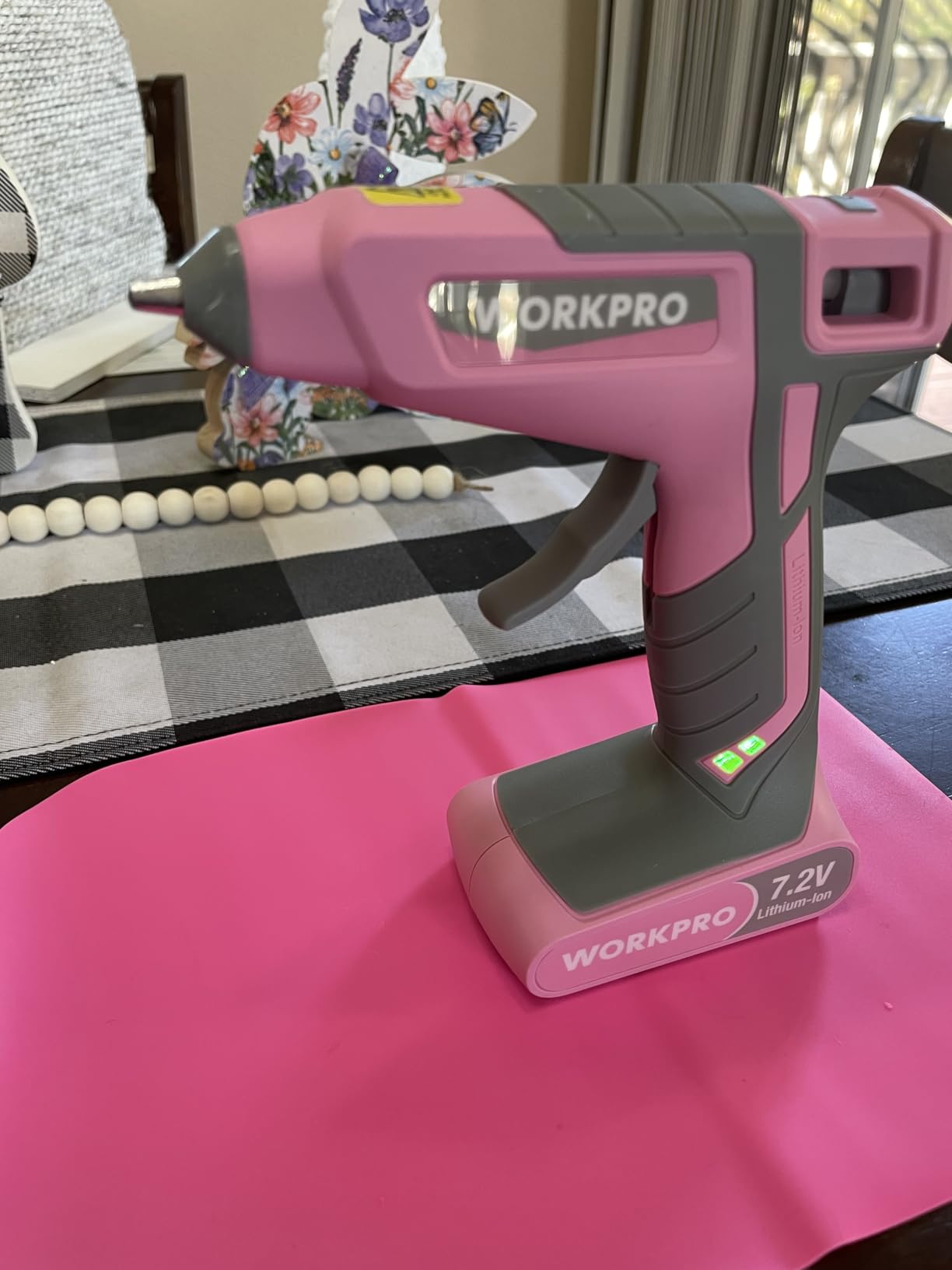 WORKPRO Pink Cordless Hot Melt Glue Gun with 20 Pcs Mini Glue Sticks customer photo 1