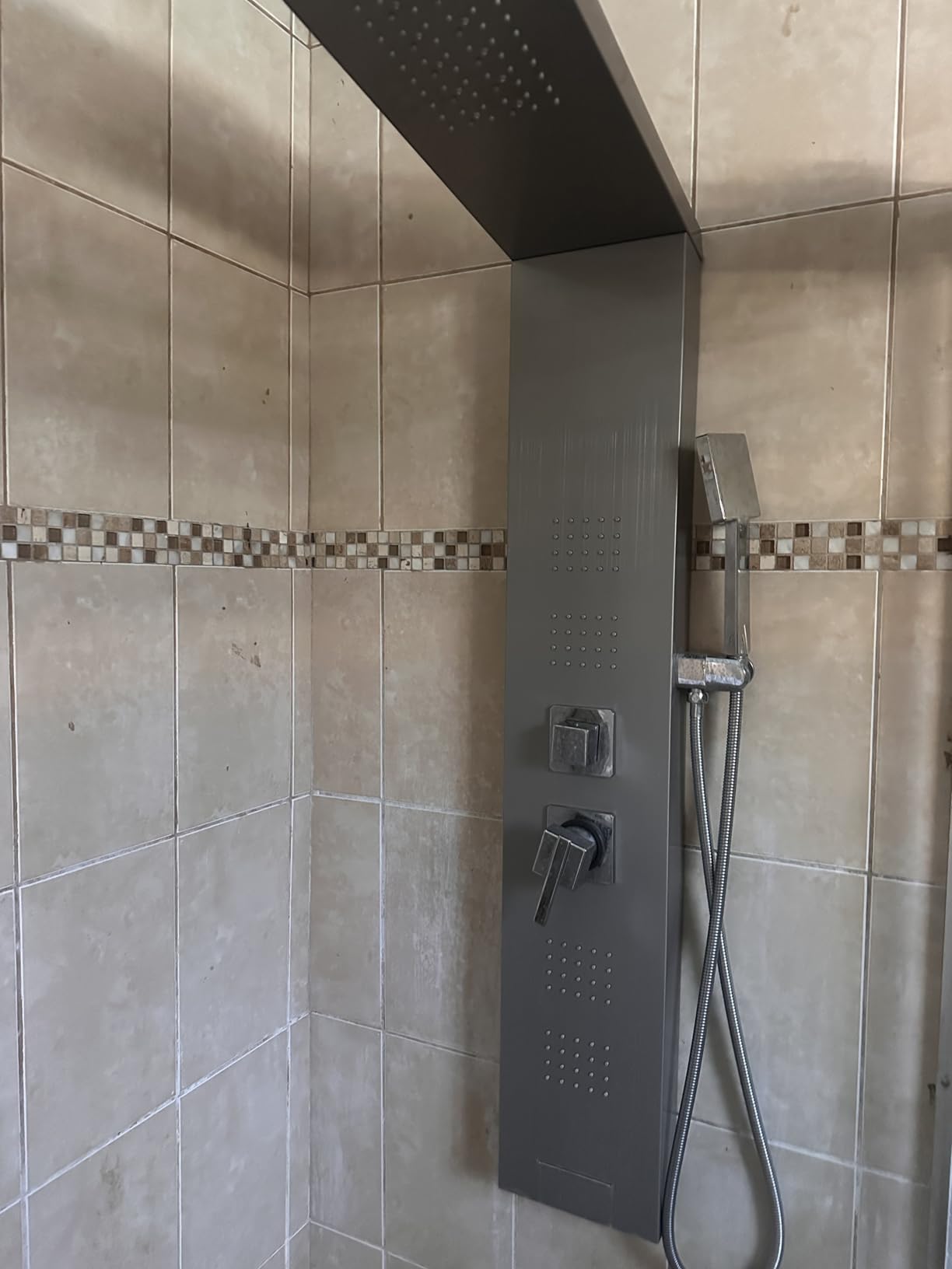 ROVOGO LED Shower Panel Tower System with Lights, 5 Shower Modes, 46.5 Inch | Rainfall Waterfall Shower Head, 4 Body Jets, Handheld and Tub Spout, Stainless Steel Shower Column with Brass Valves, Brushed customer photo 2