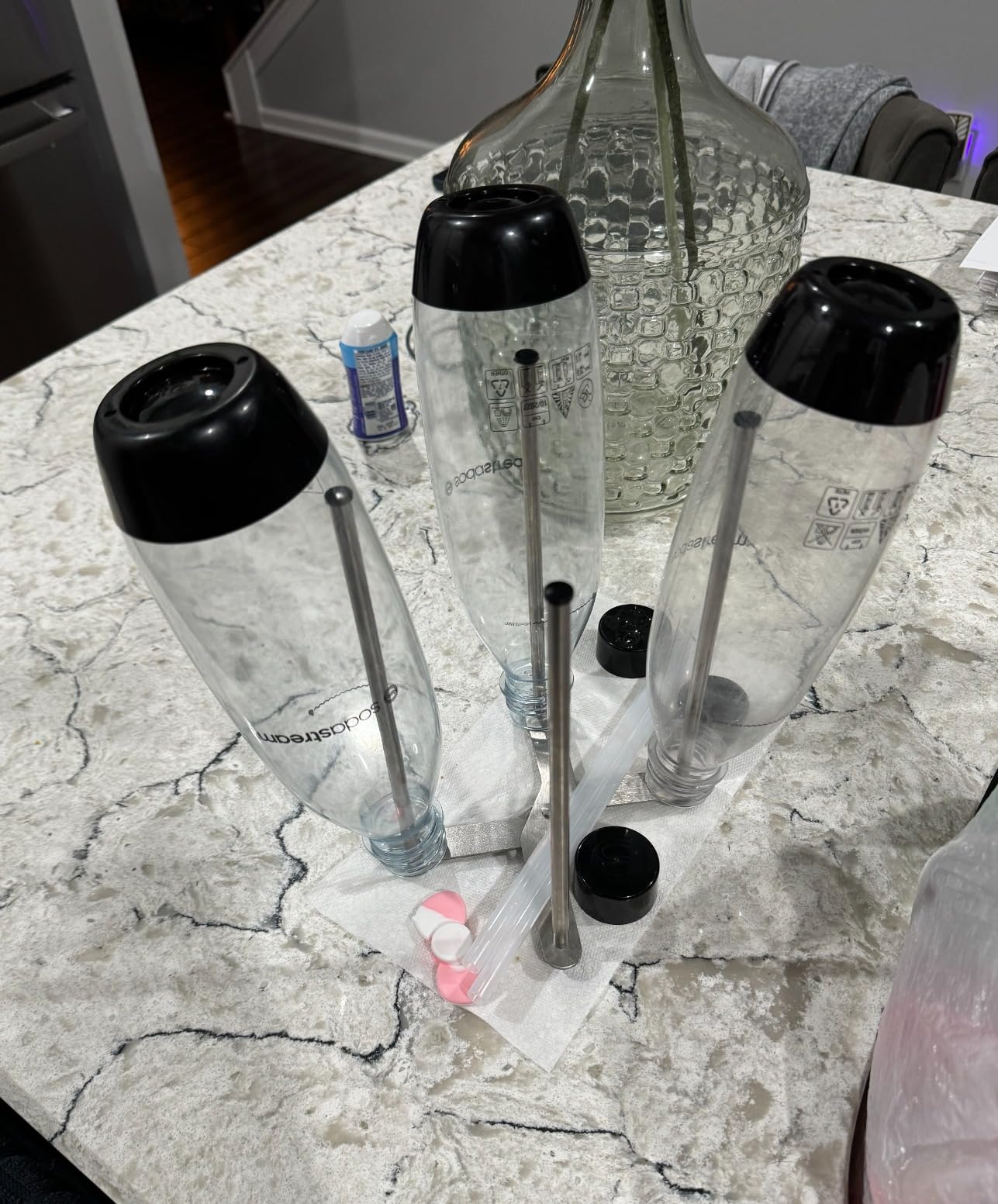 Plastic Bag & Bottle Drying Rack, Wine Decanter Drying Stand customer photo 2