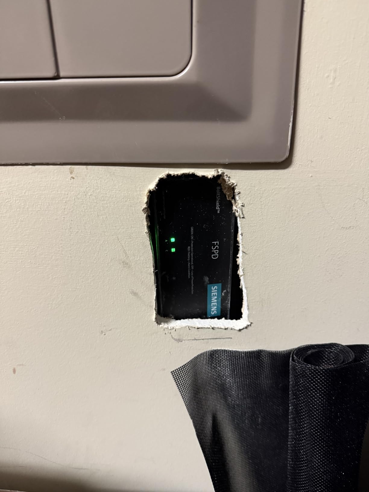 Siemens Boltshield FSPD140 Level 2 Whole House Surge Protection Device Rated for 140,000 Amps customer photo 2