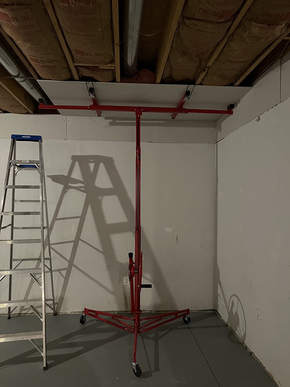 Winado 16 ft Drywall Lift Panel Rolling Hoist Jack Lifter for Sheetrock customer photo 1