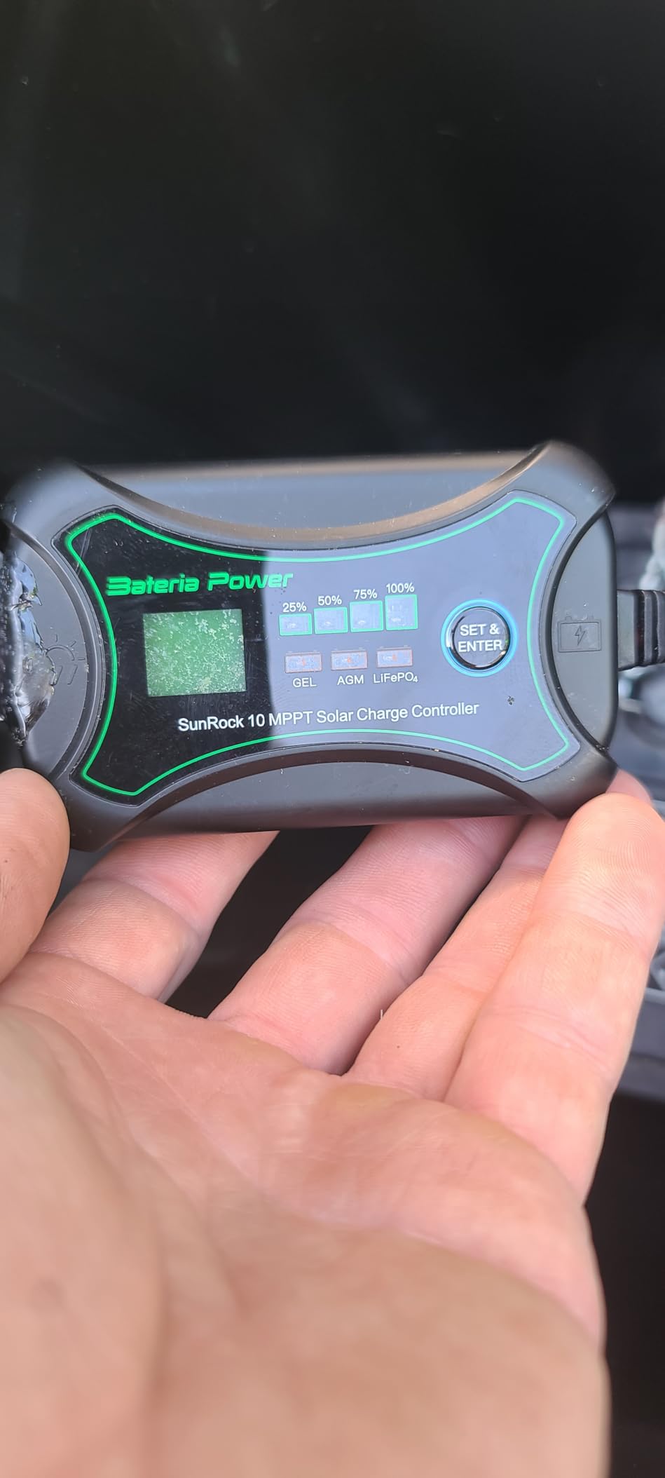 10Amp 12 Volt MPPT Solar Charge Controller, Bateria Power Intelligent Portable Solar Panel Controller, Max PV 150W 30Voc Solar Regulator for Gel AGM Lead-Acid, Lithium LiFePO4 Battery (SunRock 10) customer photo 1