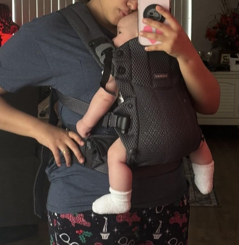 BabyBjörn Baby Carrier Harmony, Cream, 3D Mesh, 3-in-1 Ergonomic Baby Carrier; Newborn, Facing-in, Outward-Facing, and Back Carrying Positions Supported (7-40 lbs), Newborn to Toddler customer photo 1