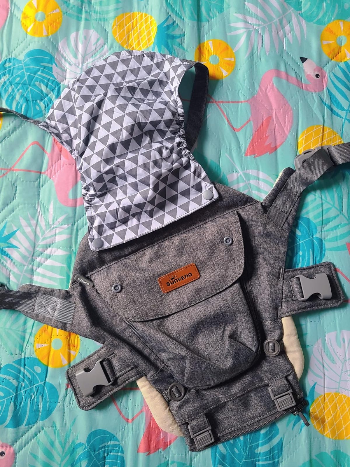 SUNVENO Baby Carrier with Hip Seat,Hip Seat Carrier for Babies & Toddlers,Waist & Back Support,Ergonomic 3-in-1 Design,Supports Up to 40 lbs,Grey,Black customer photo 1