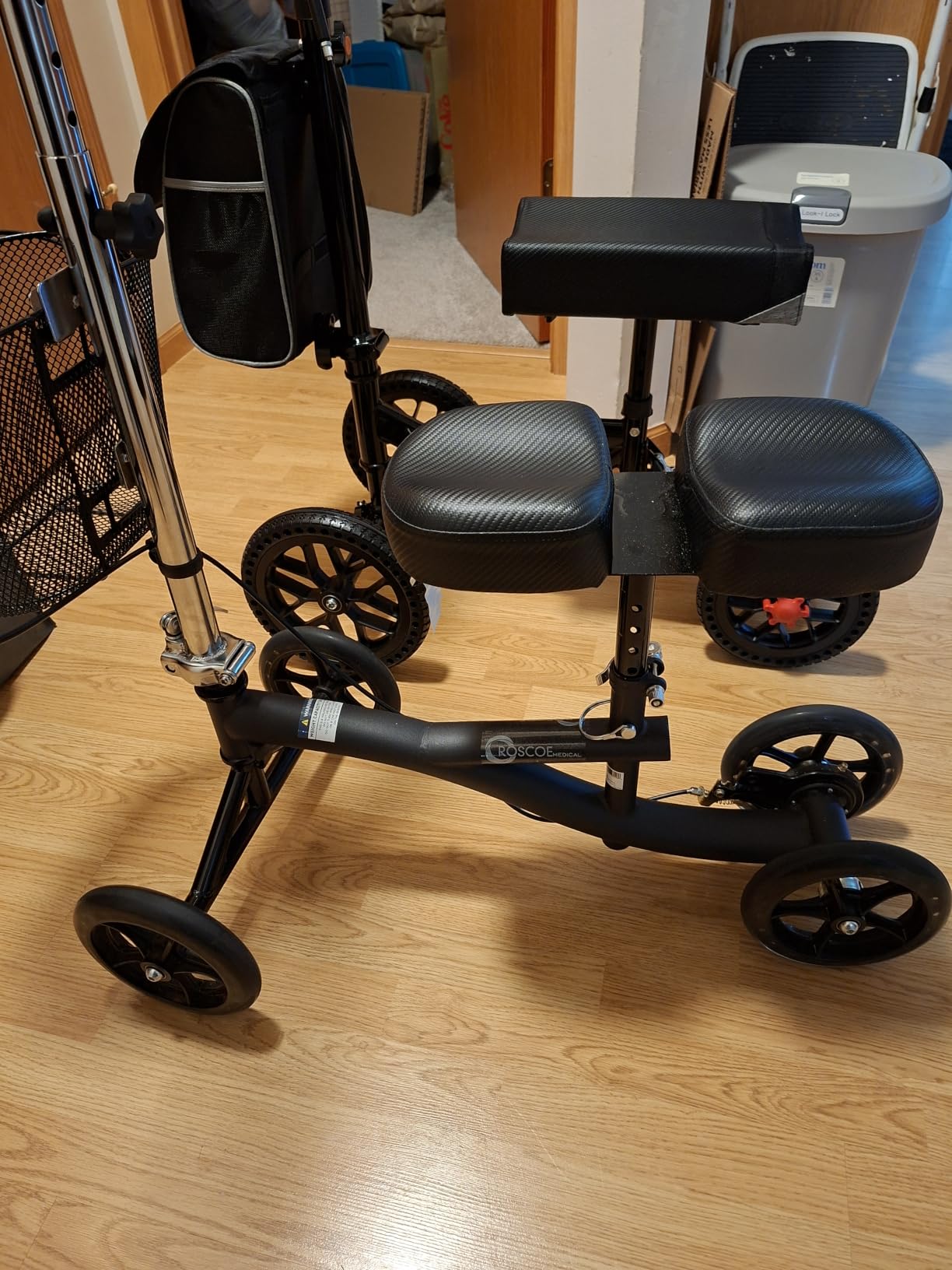 BlessReach Foldable All Terrain Knee Scooter for Adults for Foot Injuries customer photo 1