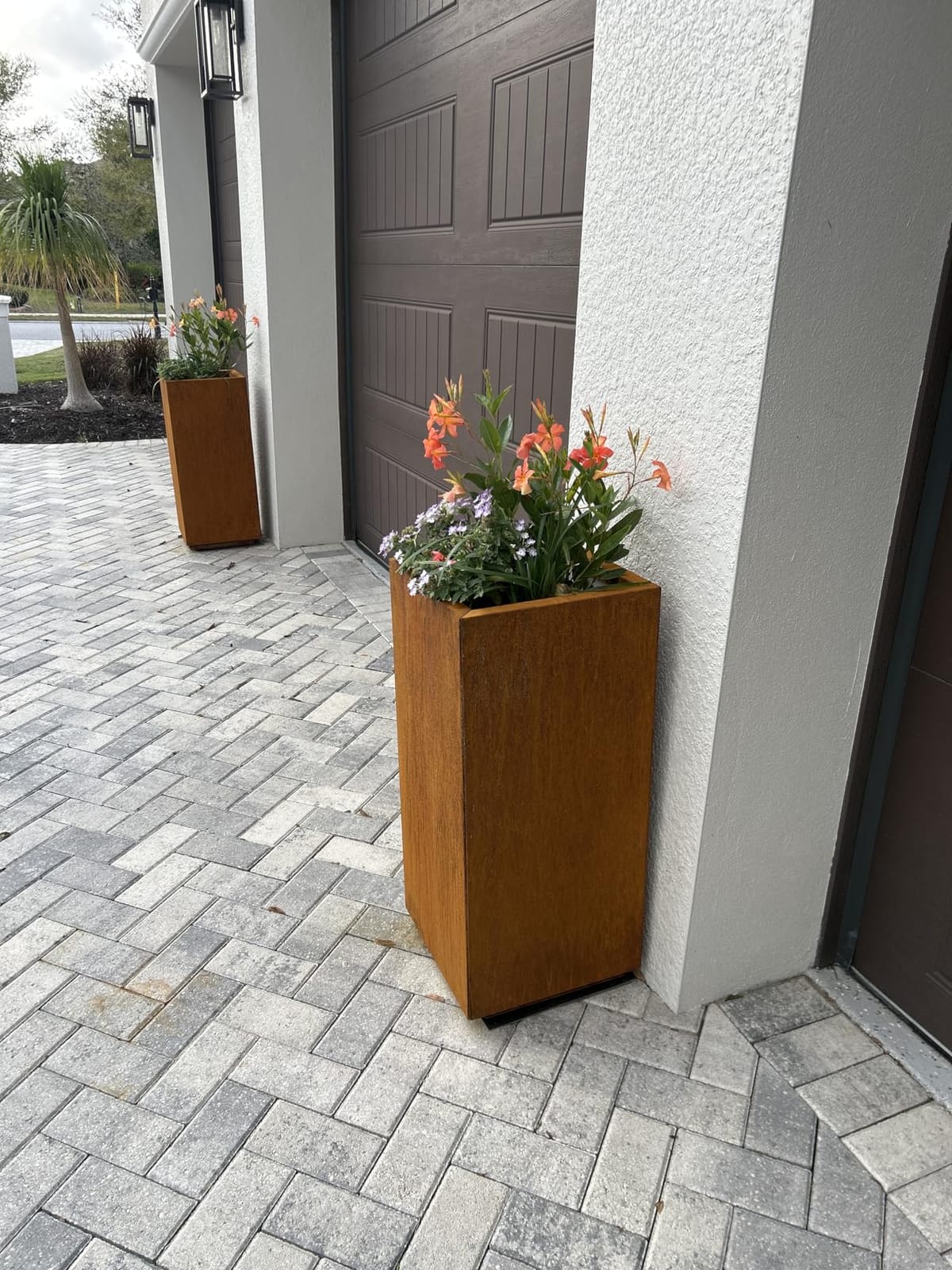 Veradek Corten Steel Series Pedestal Planter - Tall Corten Steel Planter for Outdoor Porch/Patio customer photo 1