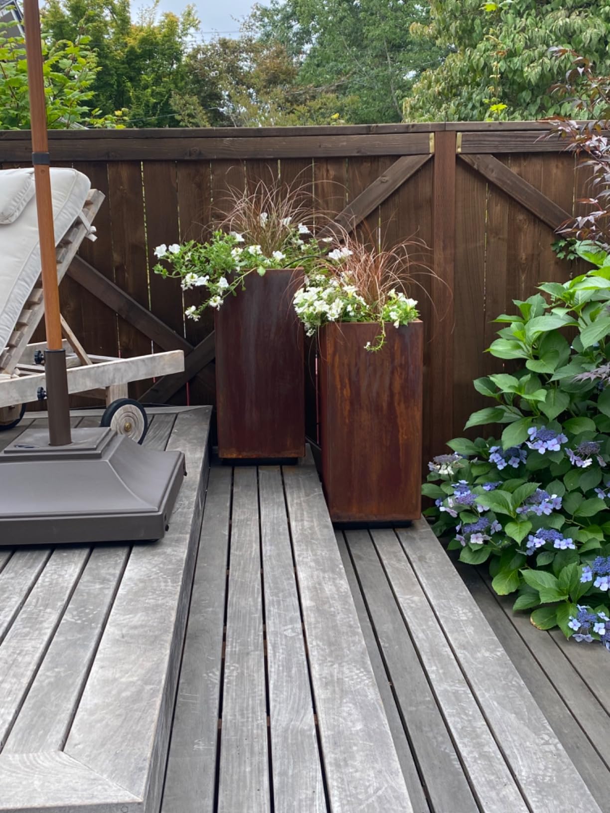Veradek Corten Steel Series Pedestal Planter - Tall Corten Steel Planter for Outdoor Porch/Patio customer photo 2