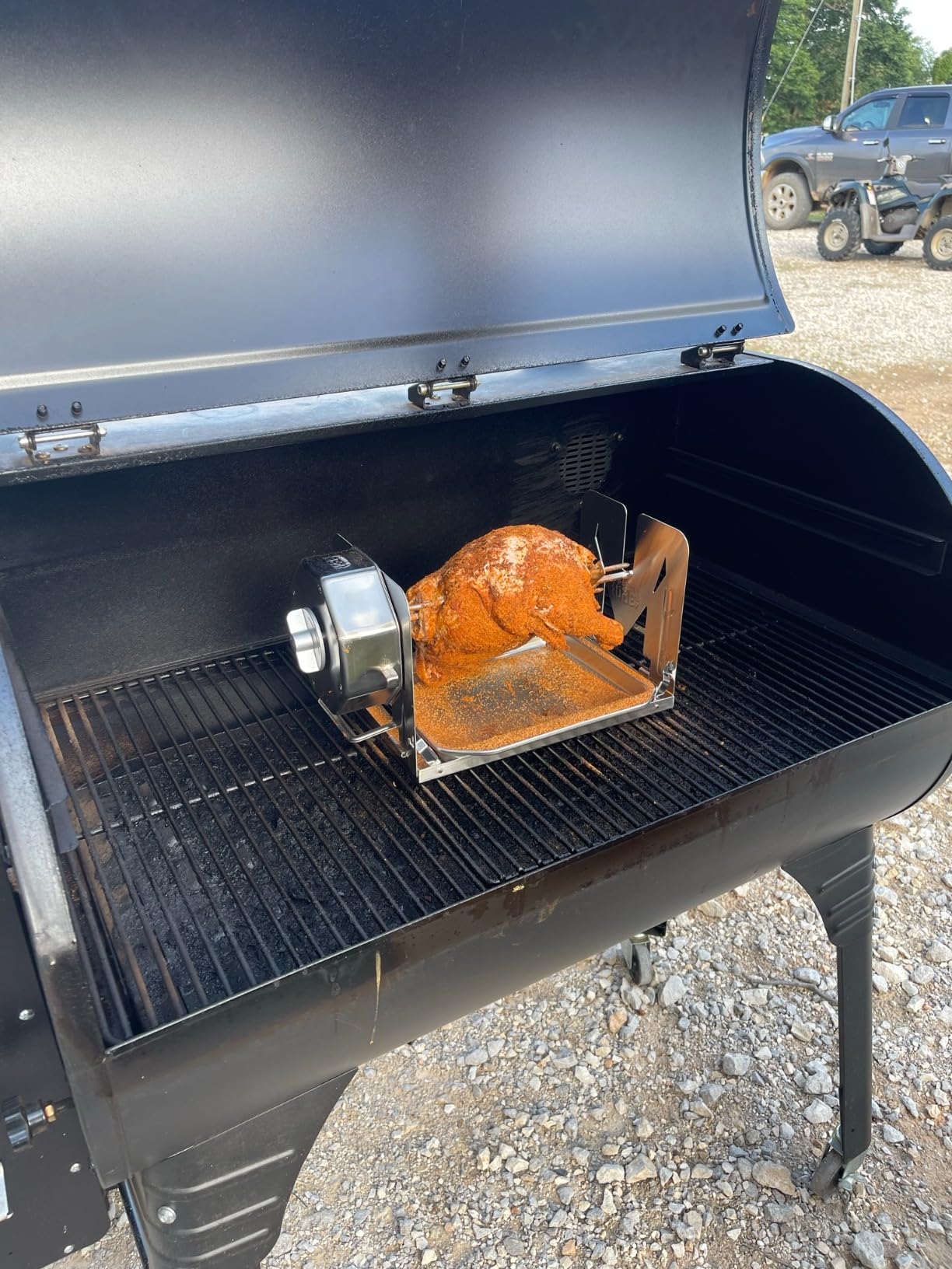 ROTO-Q 360 Family Rotisserie Kit – Non-Electric Wind-Up Spit Roaster with Tumble Basket, Flat Cage, Skewer Set & Mat for Grill, Oven, Smoker, Portable BBQ Cooking, Tailgating, or Camping Use customer photo 2