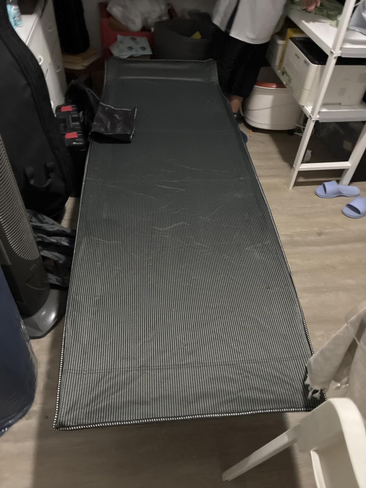 ABORON XXL Folding Camping Cot for Adults, 32 in Wide with Mattress, 900 lb | 2 Pack 32 in Wide Cot, 900 lb Capacity Sturdy Frame, 1200D Oxford, with Removable Pad and Carry Bag for Camping And Travel customer photo 2