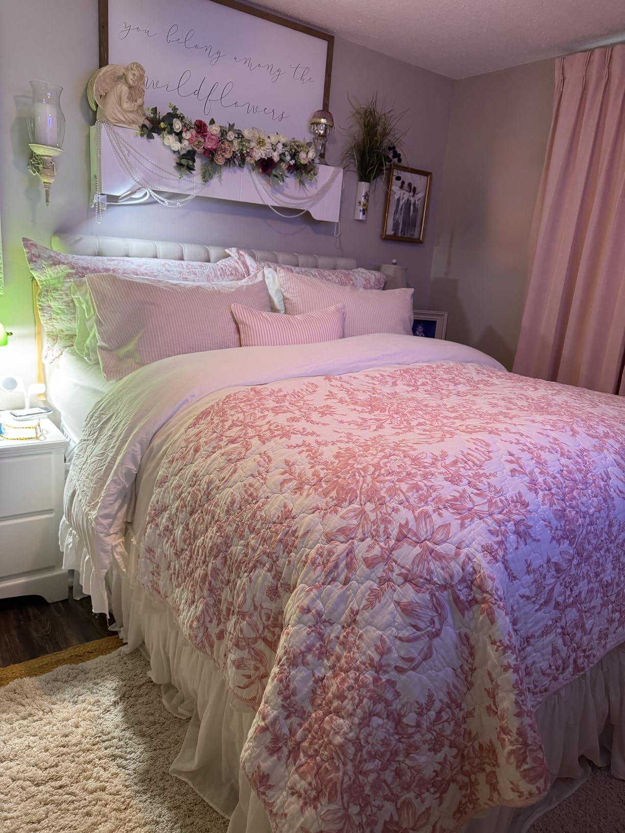 Laura Ashley - Queen Cotton Quilt with Shams, Reversible 3-Piece Bedding | 100% Cotton Cover, Cotton Blend Fill, Prewashed Softness, Matching Shams Included, Medium Weight, Machine Washable customer photo 2