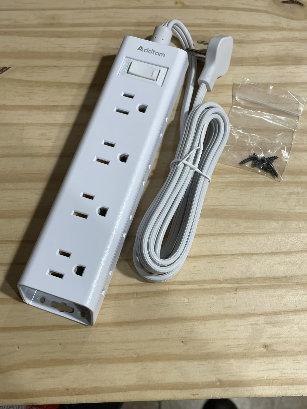 Flat Plug Power Strip, Ultra Thin Flat Extension Cord - 12 Outlets 3 Sides customer photo 2