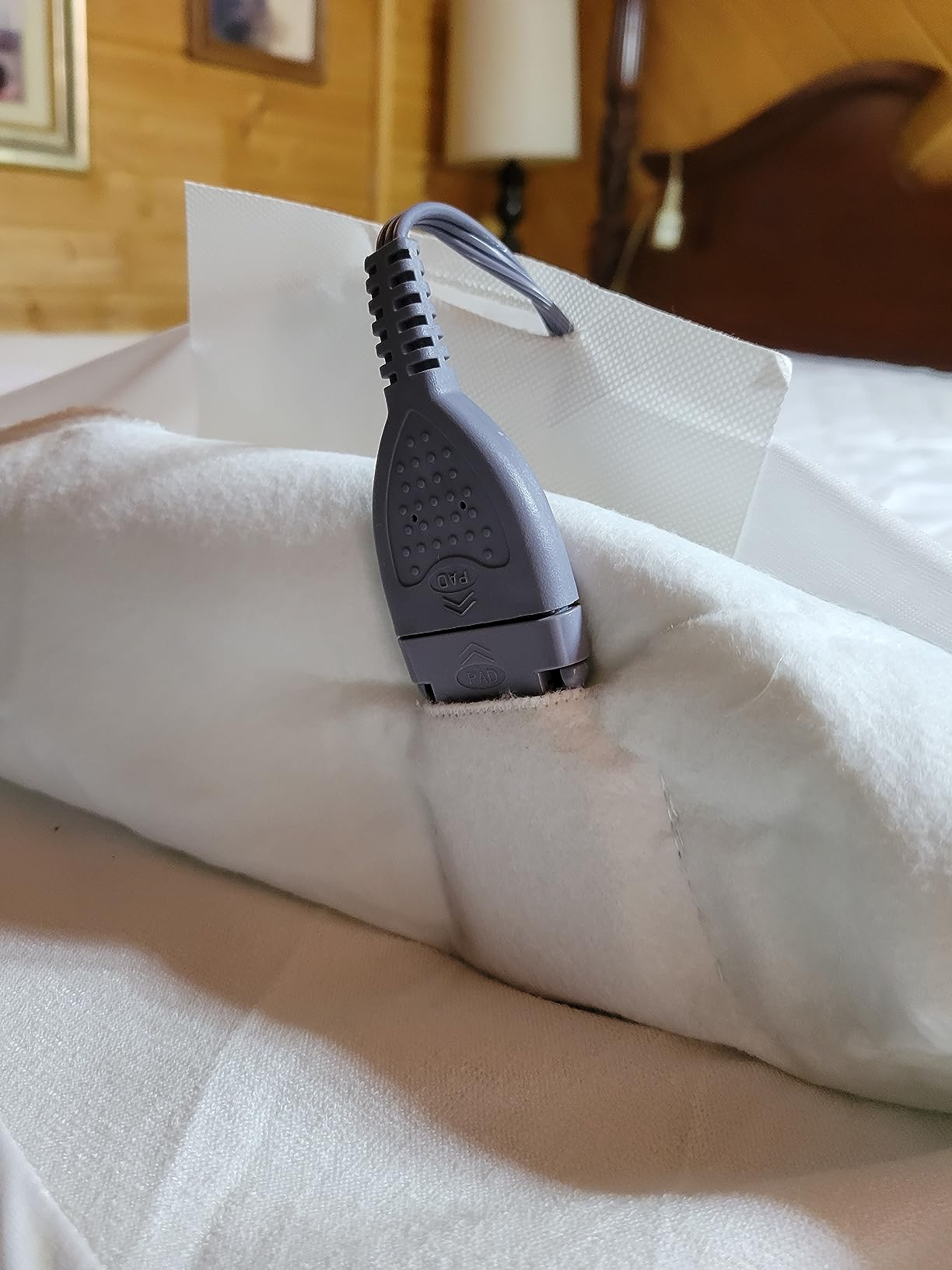 Sealy Heated Mattress Pad Queen Size Luxury Quilted Electric Bed Warmer | with 10 Heat Settings & Auto Off 1-12 Hours | Fit Up to 15-17
