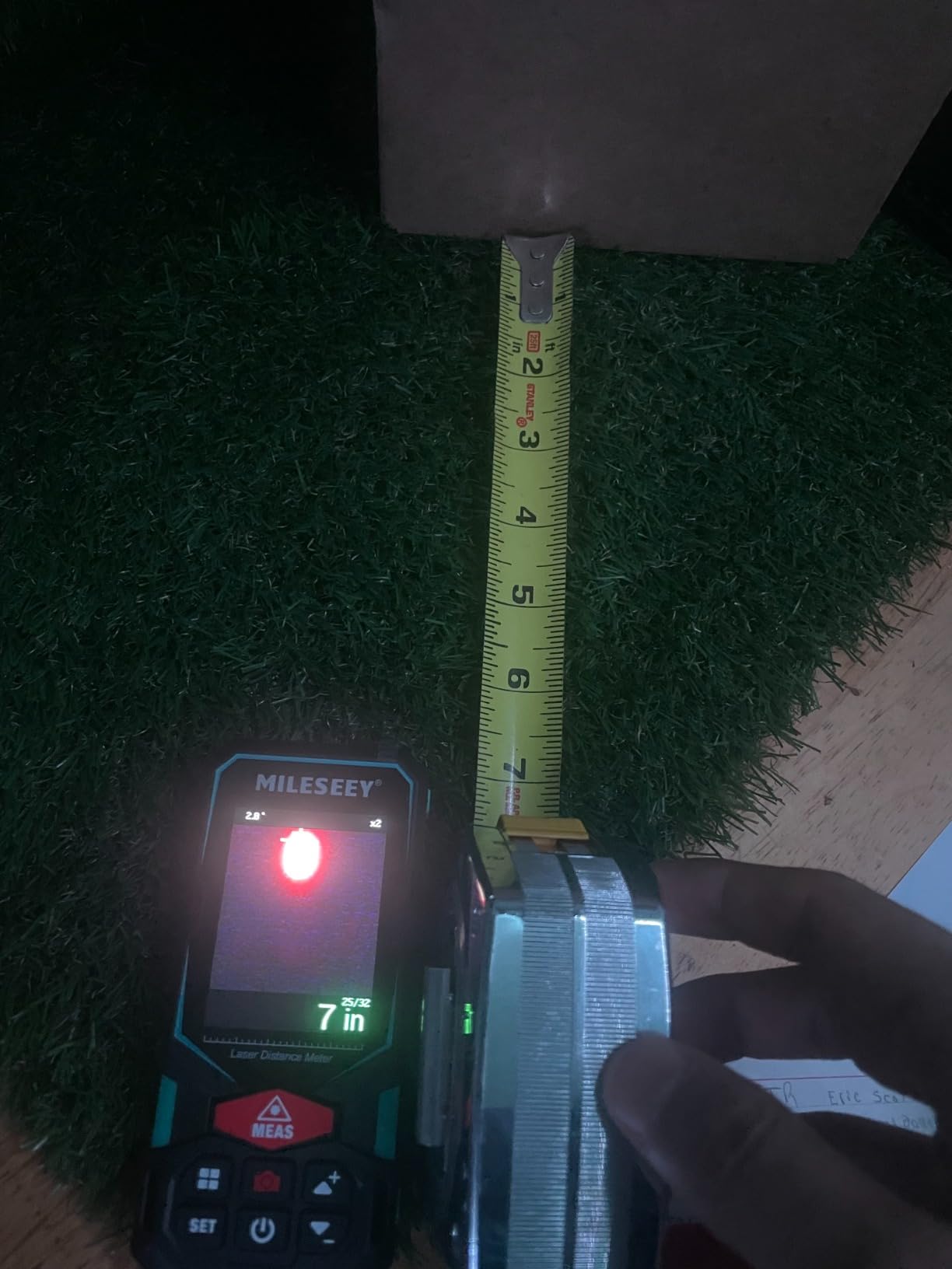 MILESEEY S7 Outdoor Laser Measure with Viewfinder Camera for Pro & DIY Use customer photo 1
