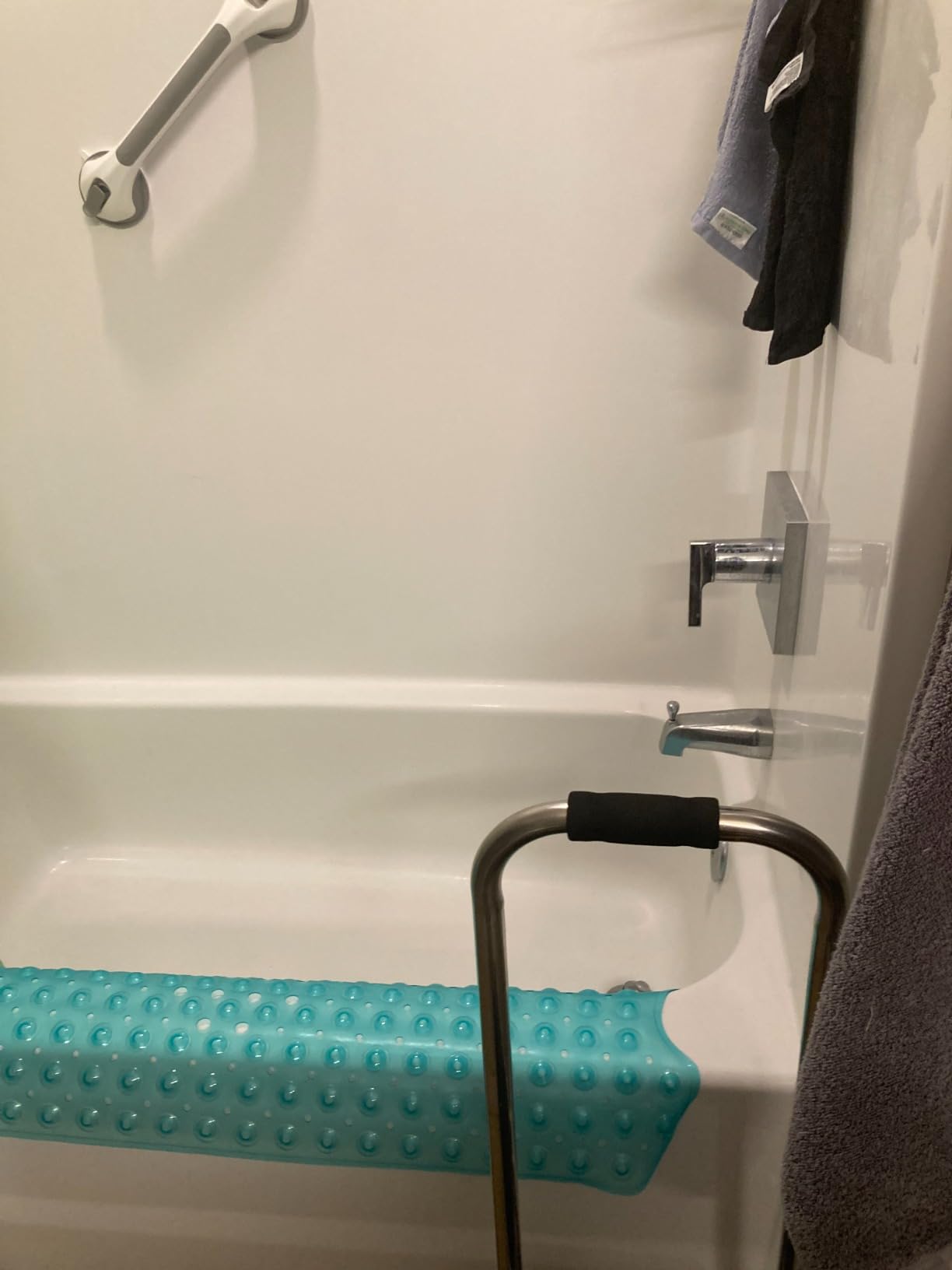 TAILI Grab Bars for Shower,Shower Handles for Elderly Suction,16.8