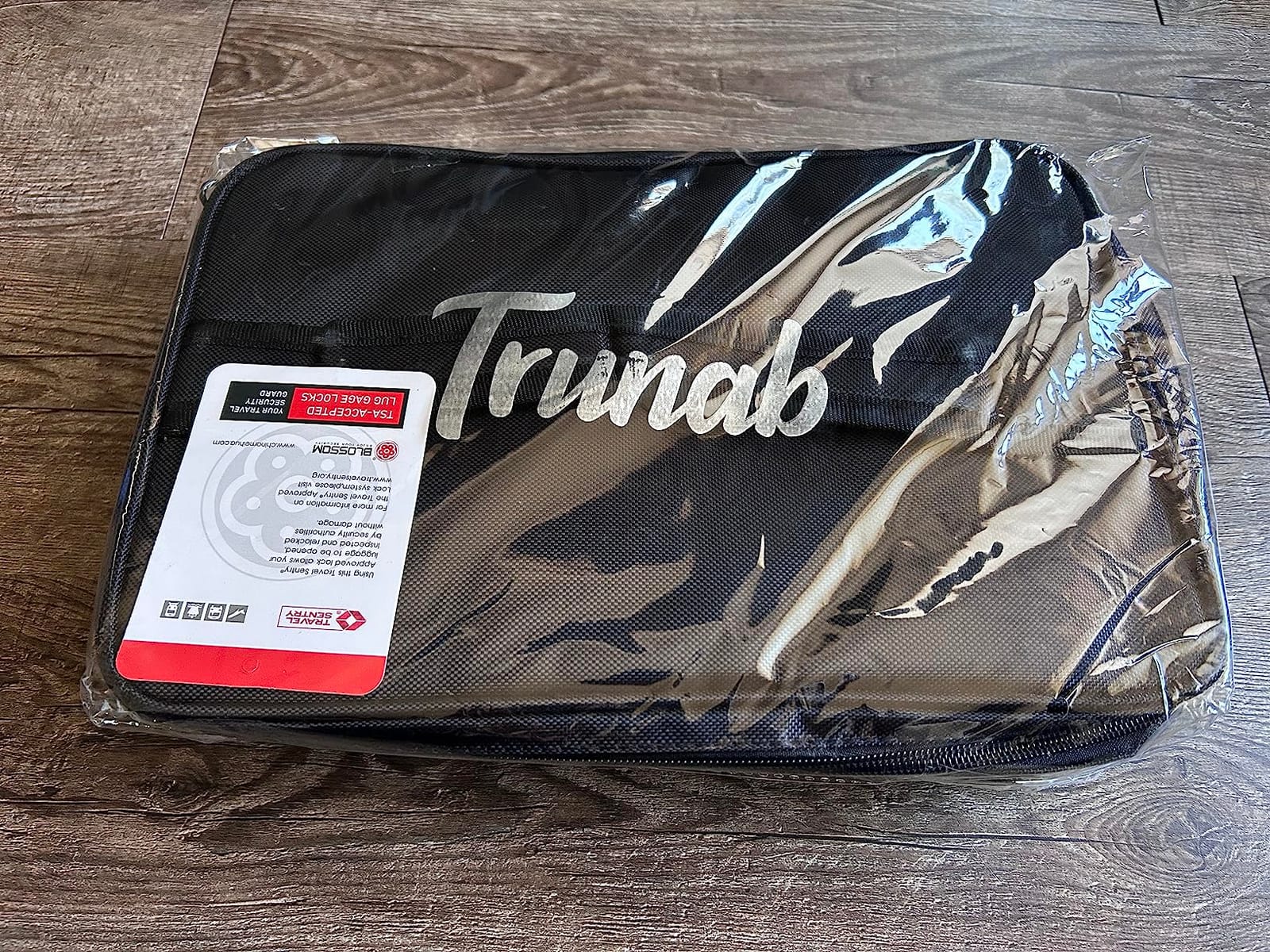 Trunab Medicine Storage Bag with Combination Lock, Pill Bottle Organizer customer photo 2