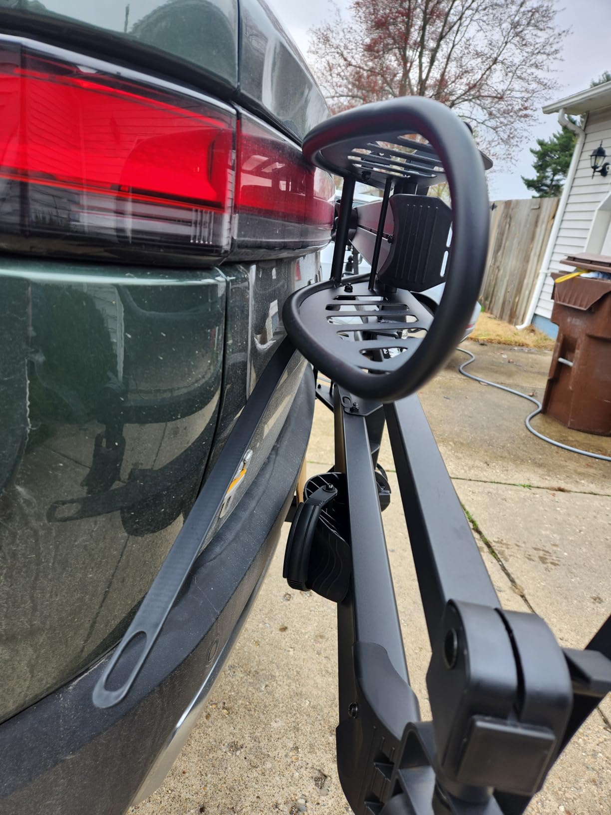Young Electric 2 Ebike Rack Hitch Mount Bike Rack for Car with Ramp customer photo 1