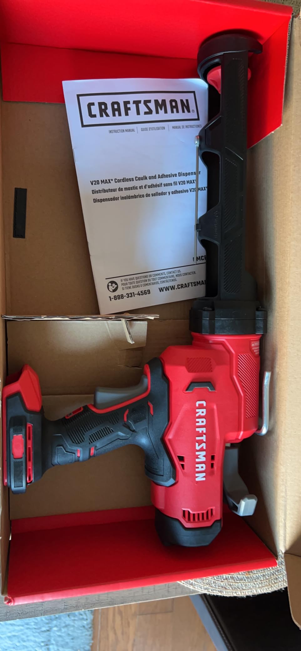 CRAFTSMAN V20 Caulk Gun, No Drip, Cordless, with anti-drip and variable speed, Tool Only (CMCE600B) customer photo 2